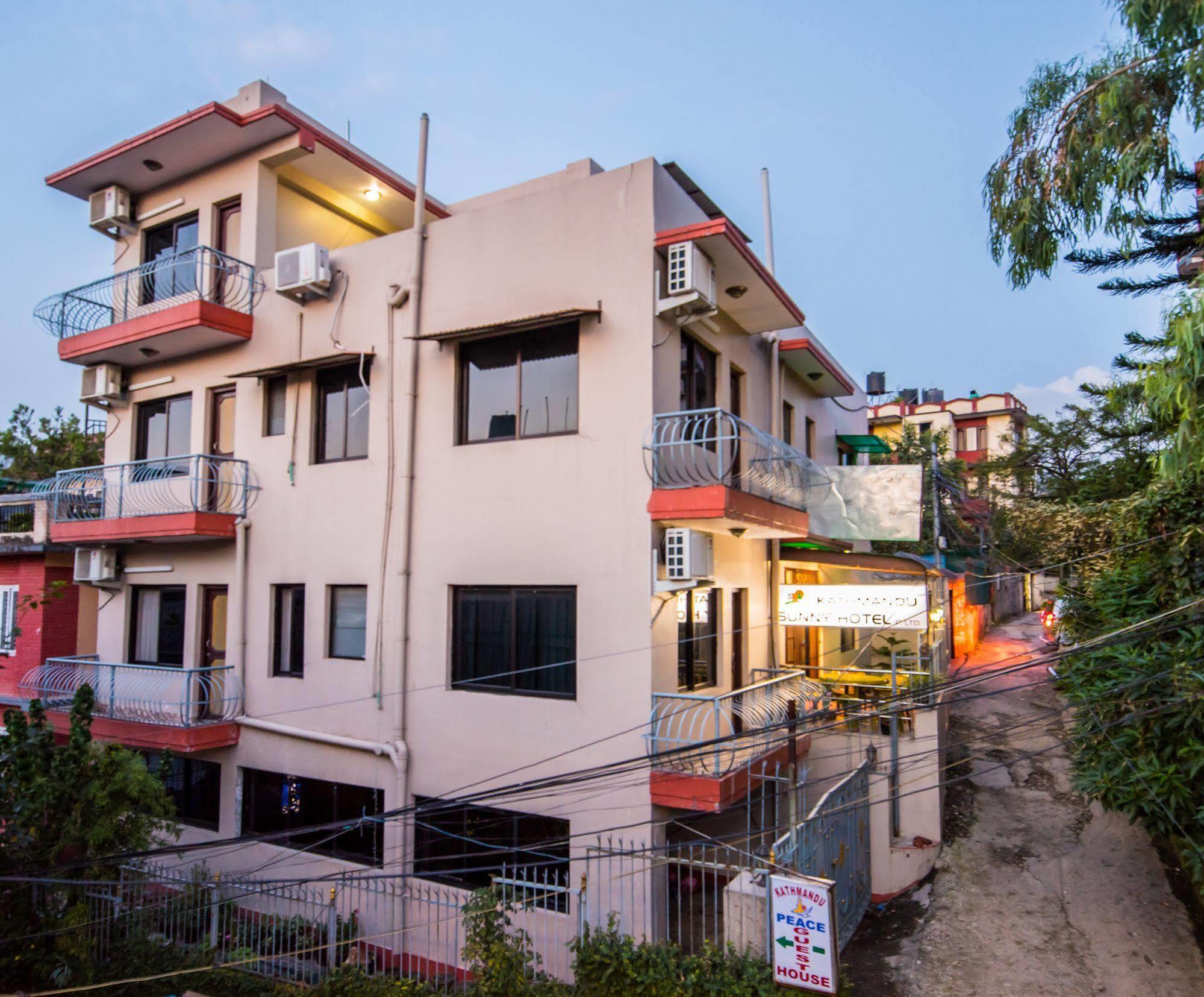 Kathmandu Sunny Hotel Exterior foto