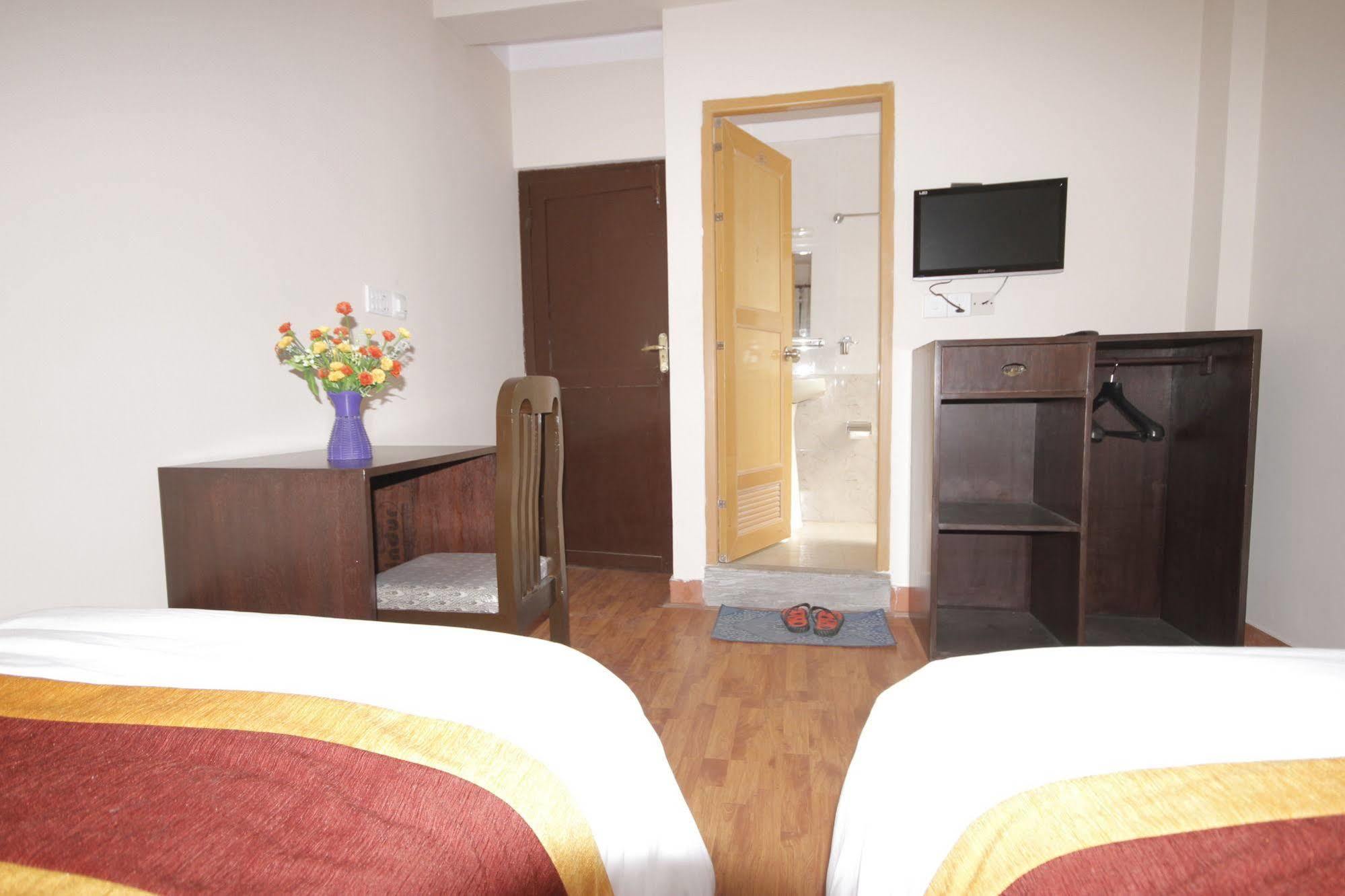 Kathmandu Sunny Hotel Exterior foto
